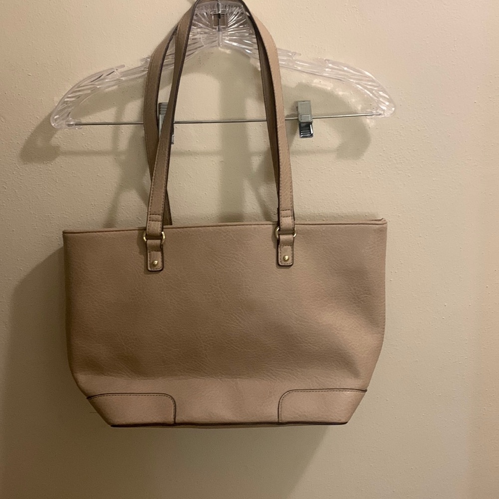 Bueno Purse